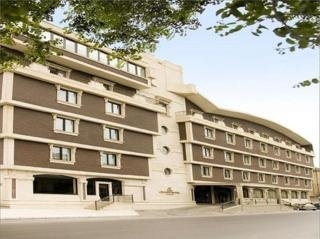 The Crown Hotel4