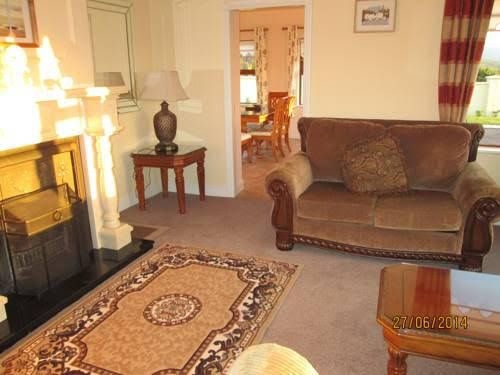 Glenview Cottage0