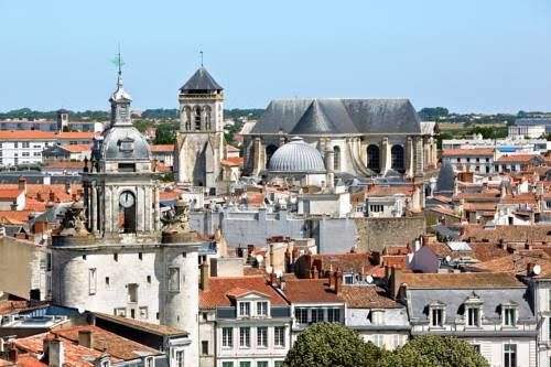 Cour des Dames0