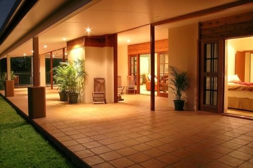 เดอะ ซัมมิท เรนฟอเรสต์ รีทรีต (The Summit Rainforest Retreat)0