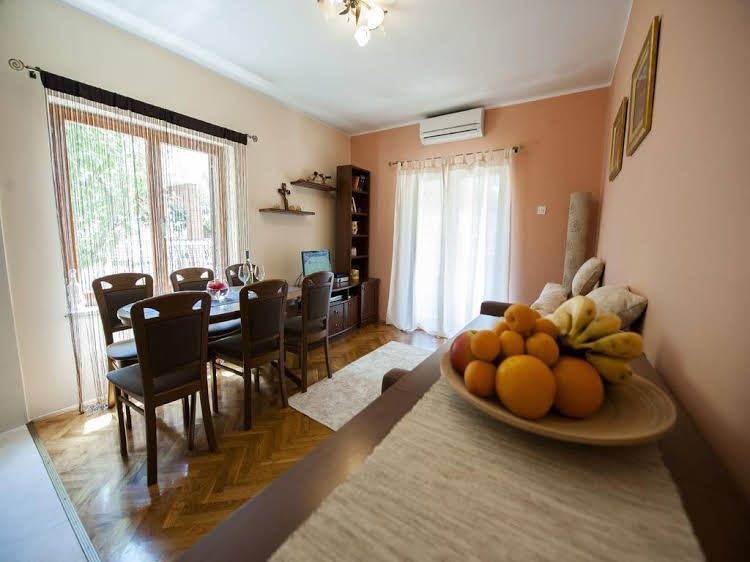 Apartment Bojic 2810