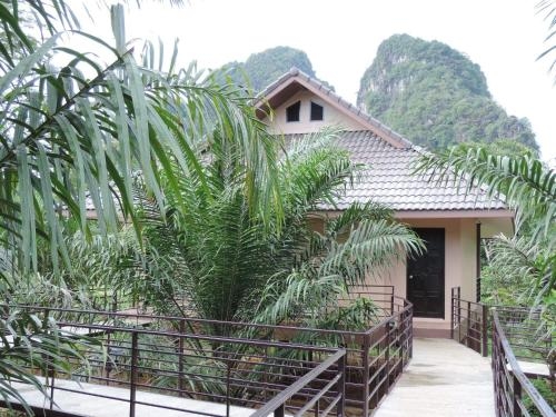 เขาสก กู๊ดวิว รีสอร์ท (Khaosok Good view Resort)2