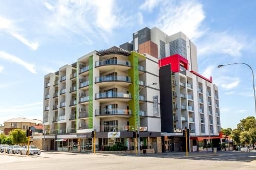 เบลียส์ เซอร์วิส อพาร์ตเมนต์ (Baileys Serviced Apartments)0