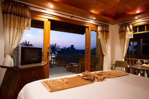 บ้านภูเล ลักซ์เชอรี่ บีชฟร้อท วิลล่า (Baan Phulay Luxury Beachfront Villa)2