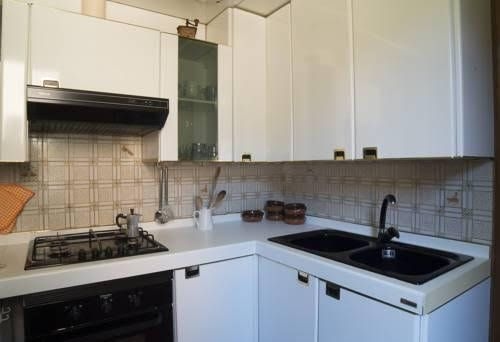 Gloria Apartment0
