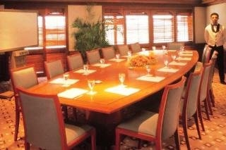 Crowne Plaza Chennai Adyar Park1