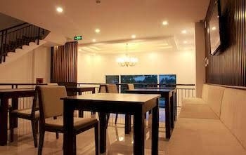 Sea View Hotel0