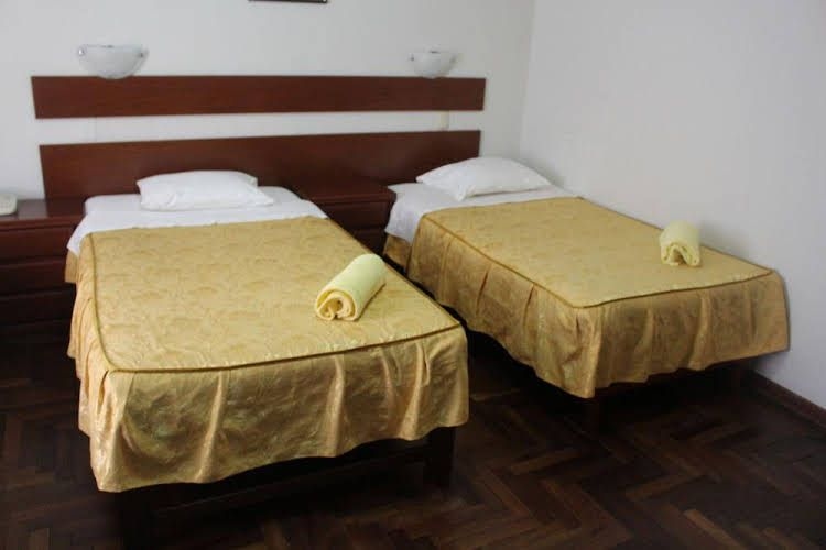 Pretty House Hostel0