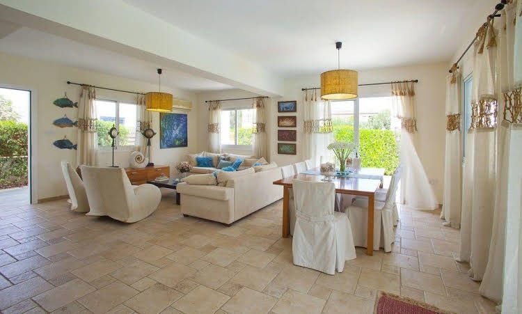 Villa Skyros0