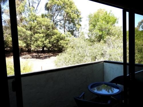 Deville At Healesville4