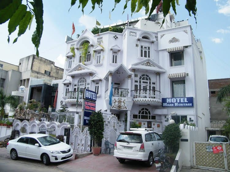 Hotel Maans Heritage0