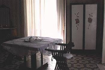 Castelcarlo0