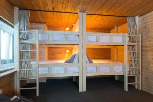 Moiwa Lodge3