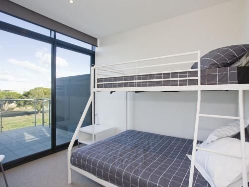 Whitewater Apartments3
