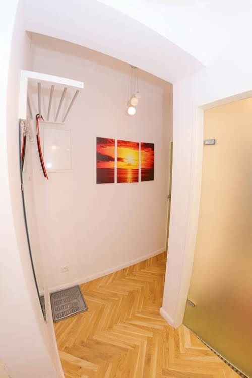 Joe's Apartments - 10300