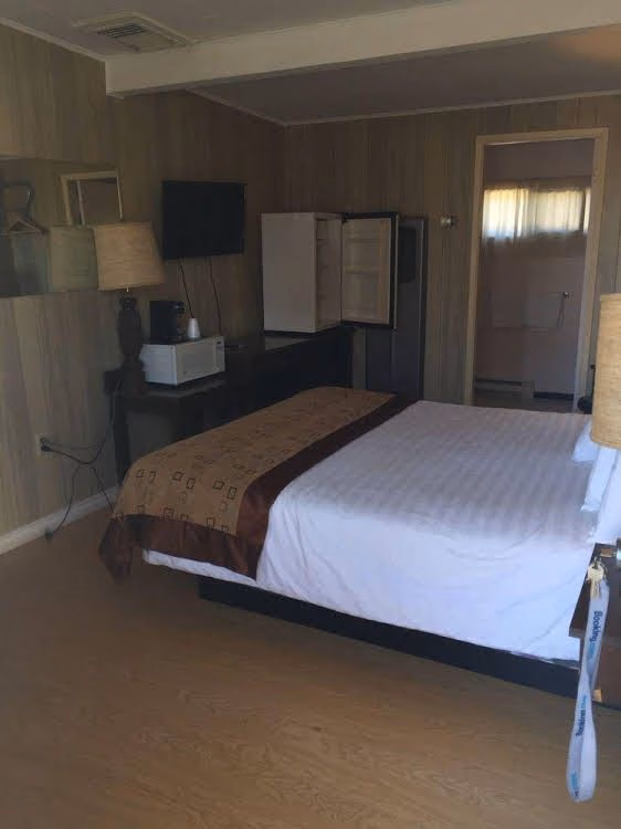 Robbie's Motel0