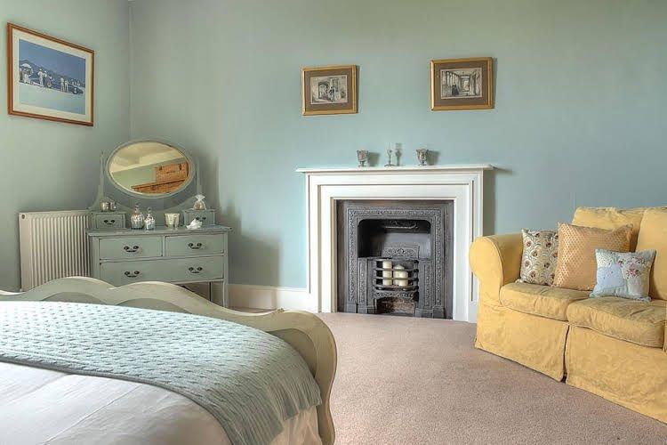 Goss Hall Bed & Breakfast0