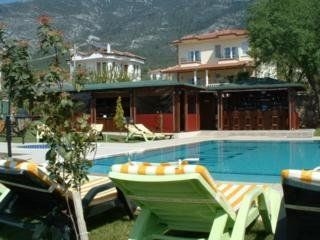 Halcyon Days Hotel3