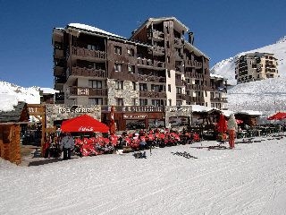 Le Rond Point des Pistes3