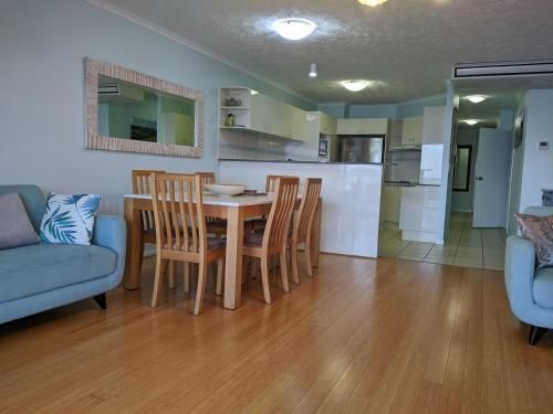 Moorings Beach Resort3