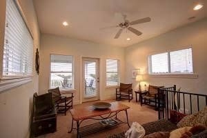 Compass Rose Rv Parking Perfect for 2 Families! - 5 BR Home - RJV 15380