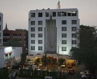 Hotel Sagar Plaza0