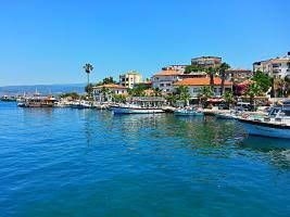 2 BR Apartment Sleeps 4 - TVL 38100