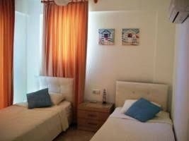2 BR Apartment Sleeps 6 - TVL 38160