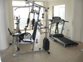 2 BR Apartment Sleeps 6 - TVL 38180