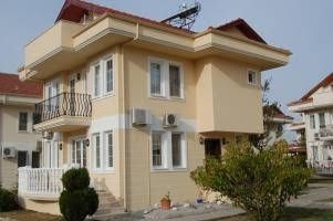 4 BR Villa Sleeps 8 - EOT 94420