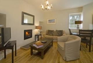 Barcaldine House Hotel1