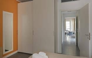 Biondelli - 820 - Milan - HLD 375620