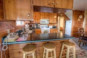 5 BR Home with Private Hot Tub and Views of Lake Tahoe - LTA 81140