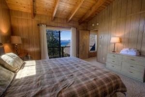 5 BR Home with Ski Run and Lake Tahoe Views - LTA 81150