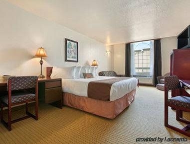 Ramada Inn Lloydminster0