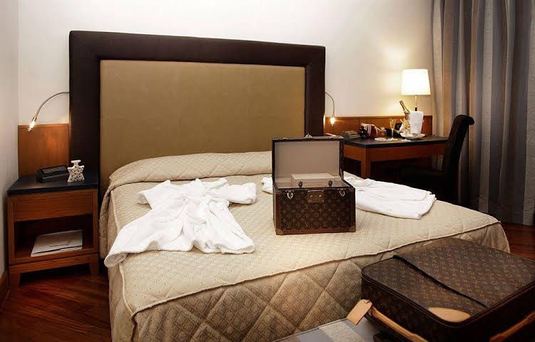 Esplanade Hotel0
