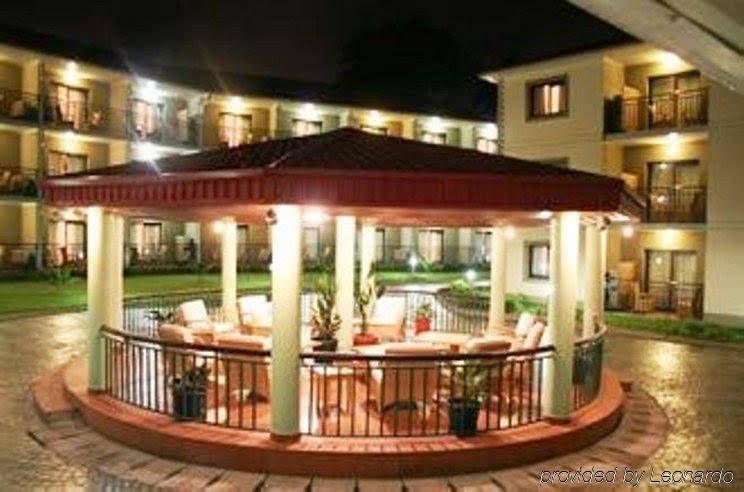 Thornberry Juanita Hotel And Conference Centre0