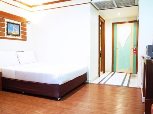 โรงแรมบาวาน่า (Bavana Hotel)2