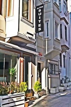 Alyon Suites0