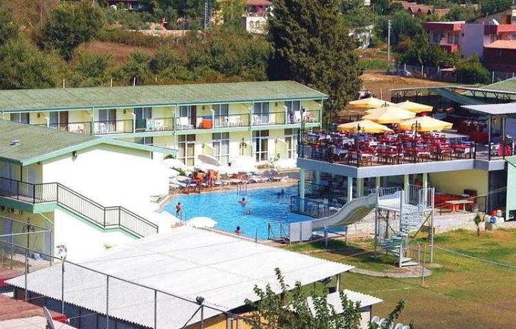 Sun Club Hotel side0