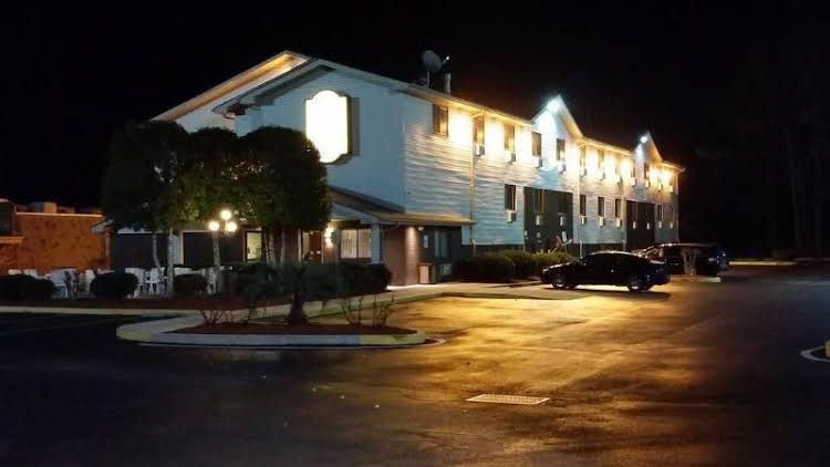 Super 8 Motel - Wilmington0