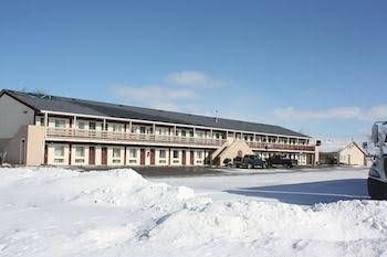 Lake Erie Lodge0