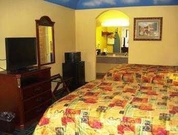 Palace Inn0