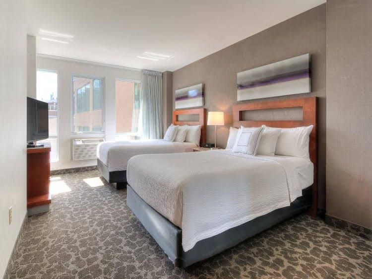 SPRINGHILL SUITES MARRIOTT OLD MONTREAL1