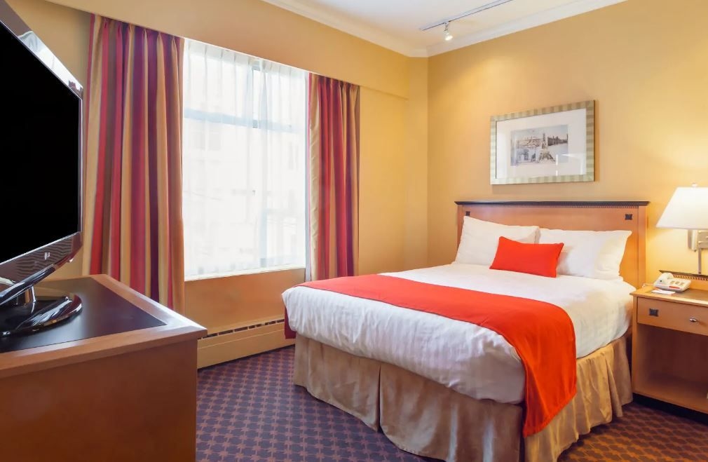 Howard johnson vancouver boutique hotel3
