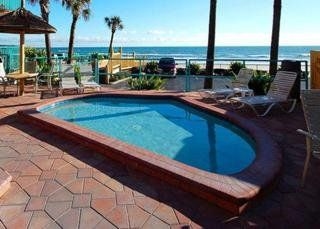 Lexington Inn & Suites2