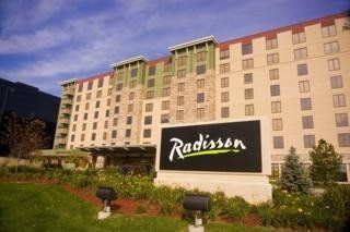 Radisson Hotel Bloomington by Mall of America1