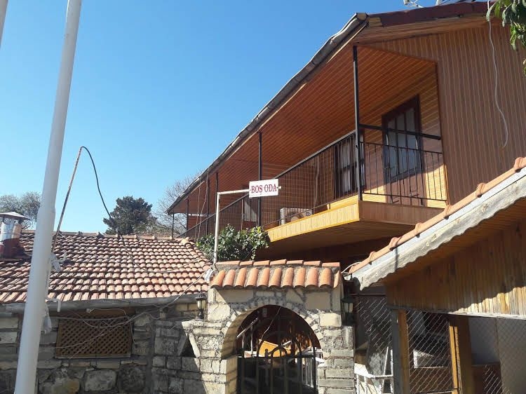 Antonios Motel0