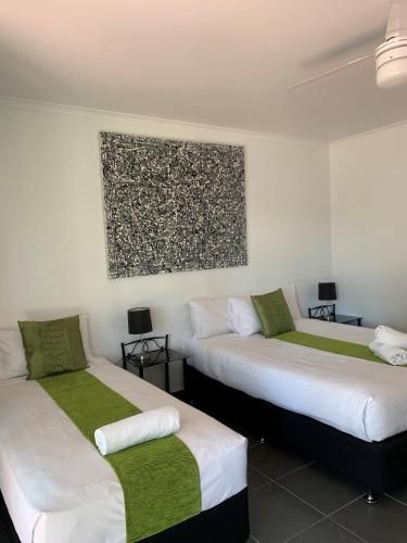 Dolphin Heads Resort4