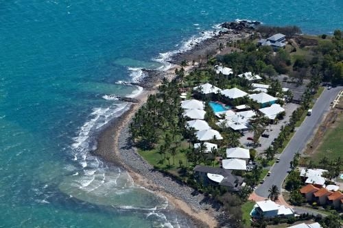 Dolphin Heads Resort0